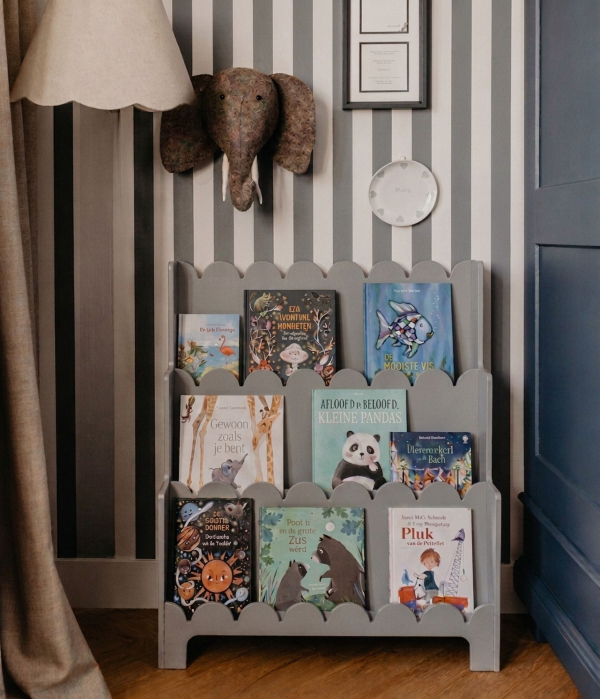 PRE-ORDER Boekenrek vintage ice blue grey