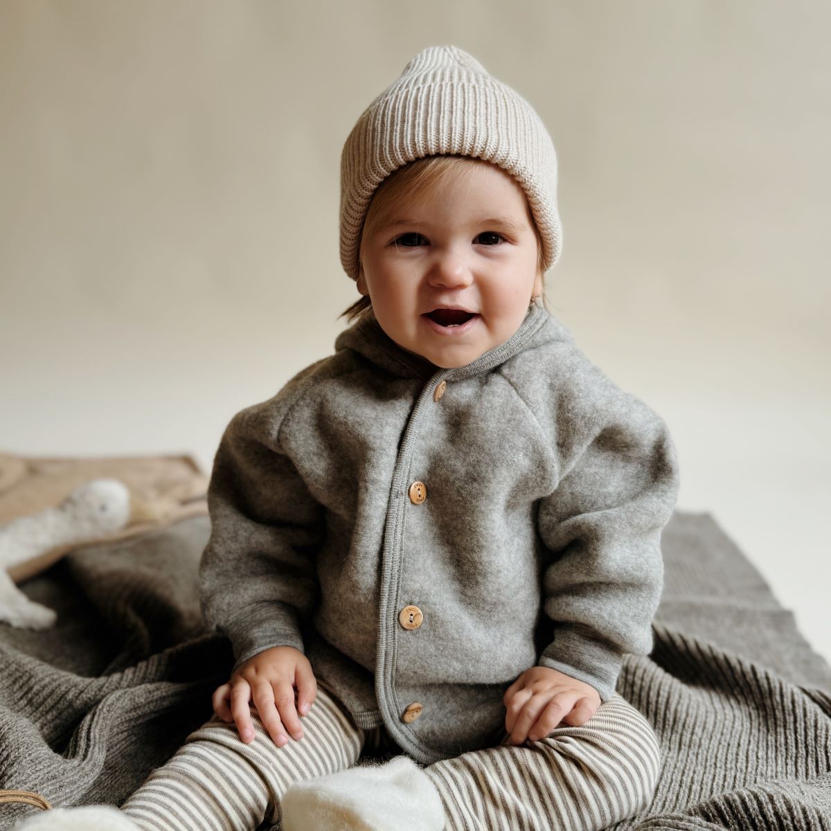 Jasje wolfleece grijs Engel Natur lifestyle 2.