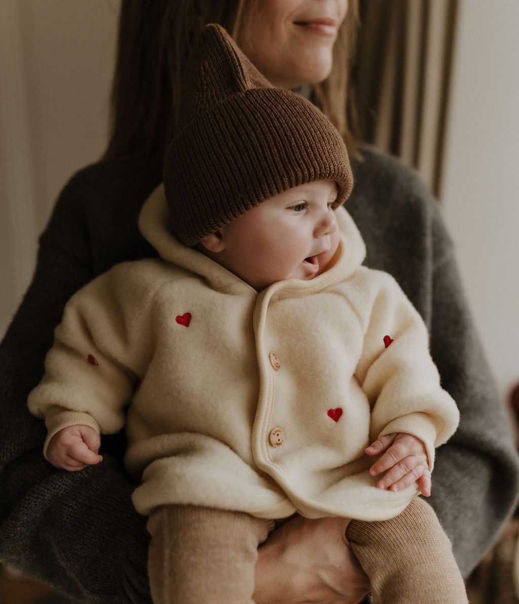 Jasje wolfleece hartjes naturel limited edition bij kindje aan