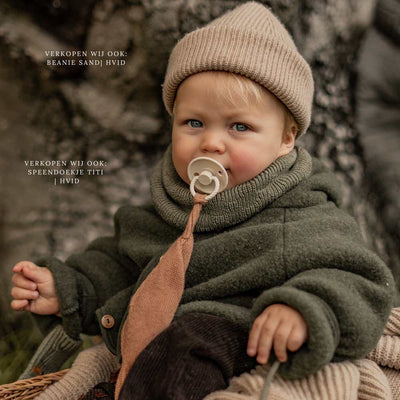 Groen wolfleece jasje van het merk Engel Natur voor baby's en kinderen.