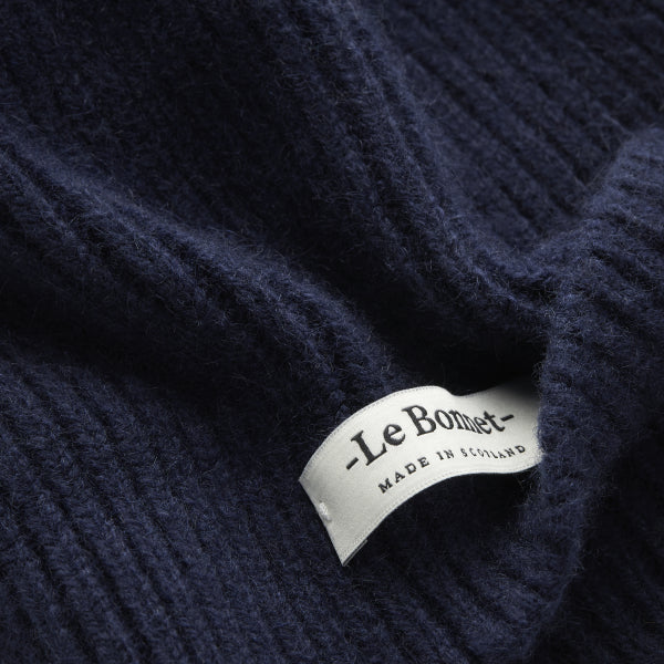 Beanie blauw lambswool