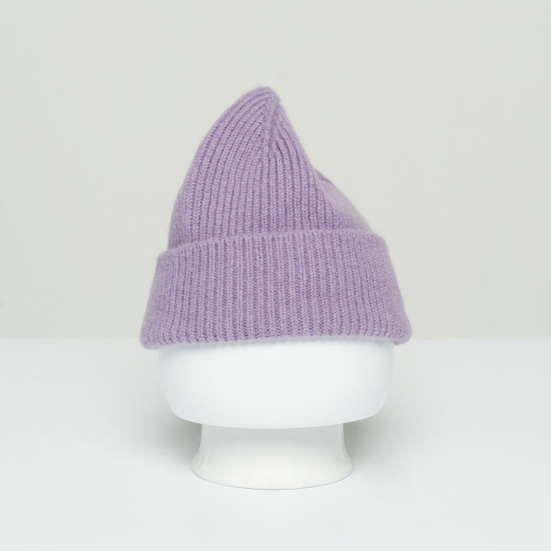 Beanie lavender lambswool