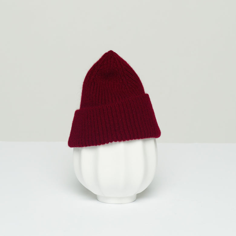 Beanie wine lambswool