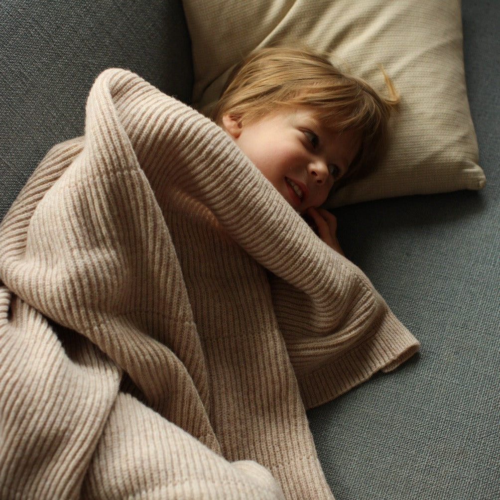 Ledikant deken Gaston Soft Beige Hvid lifestyle 1.