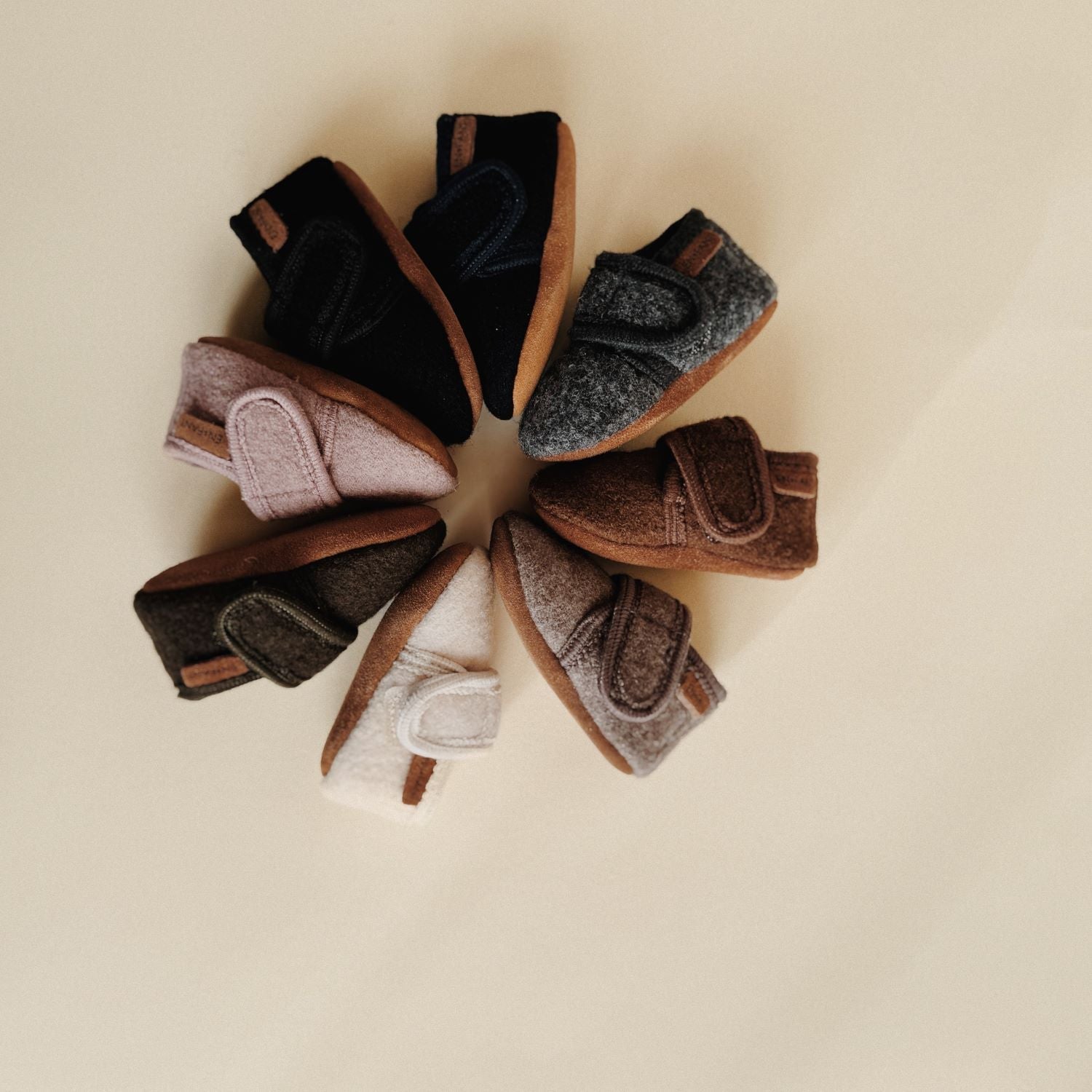 Babyslofjes wool rose - Charly's