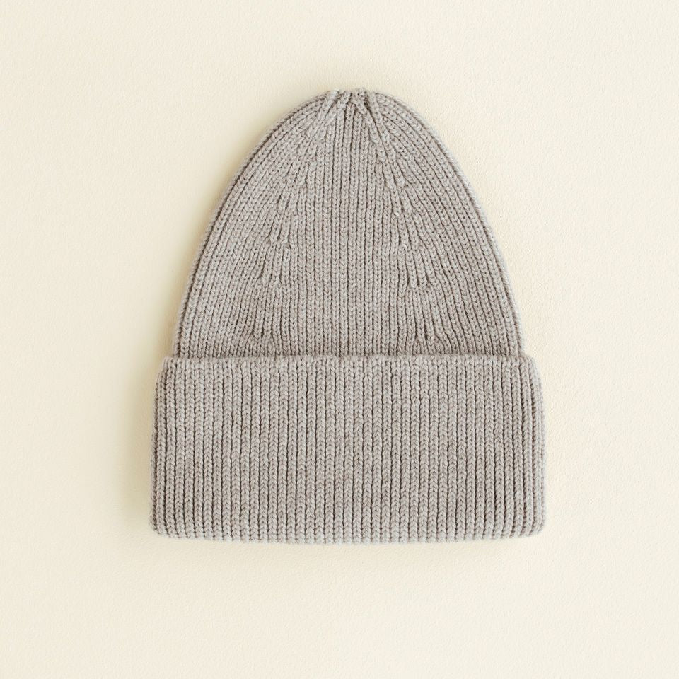 Beanie pebble