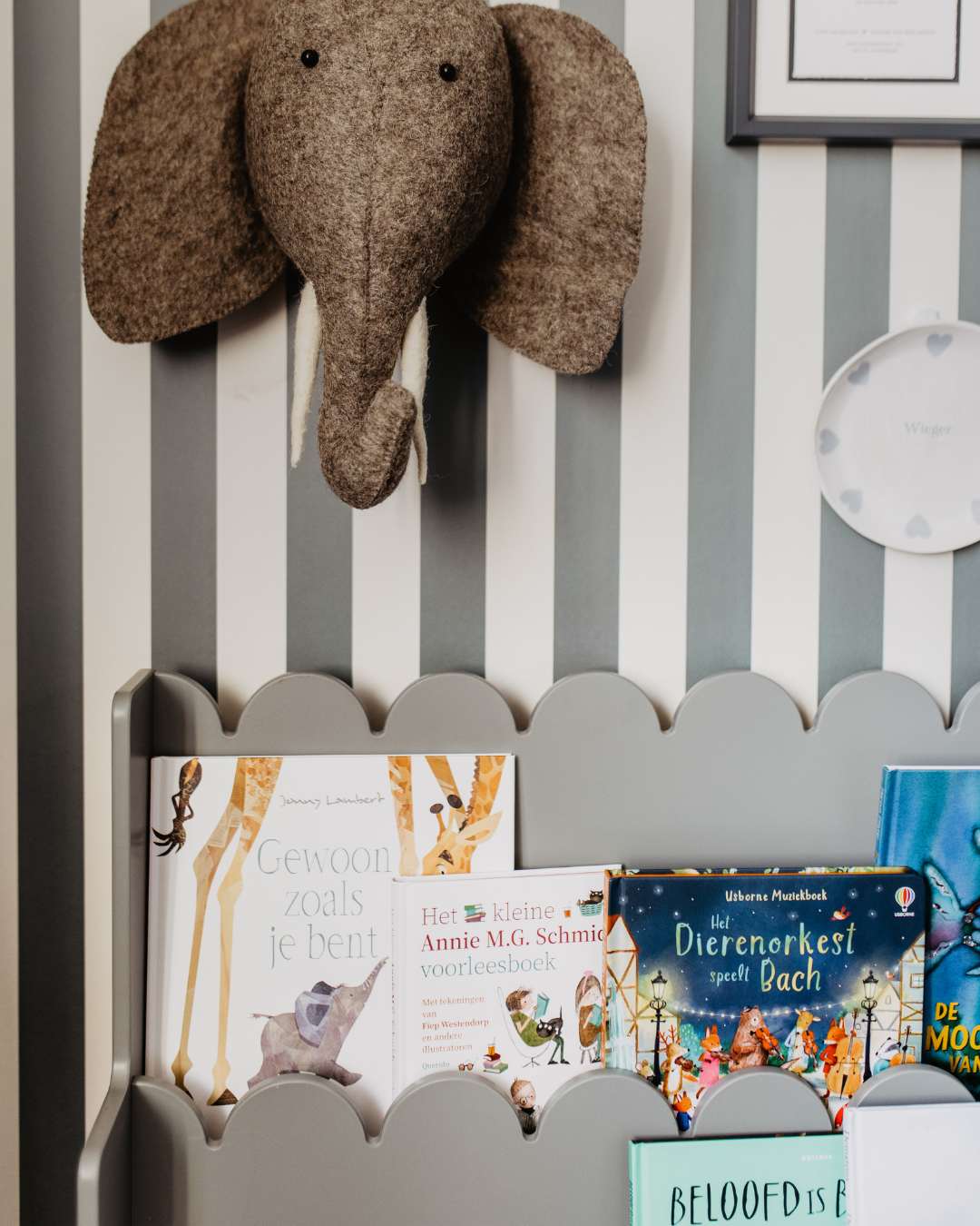 Boekenrek vintage ice blue grey