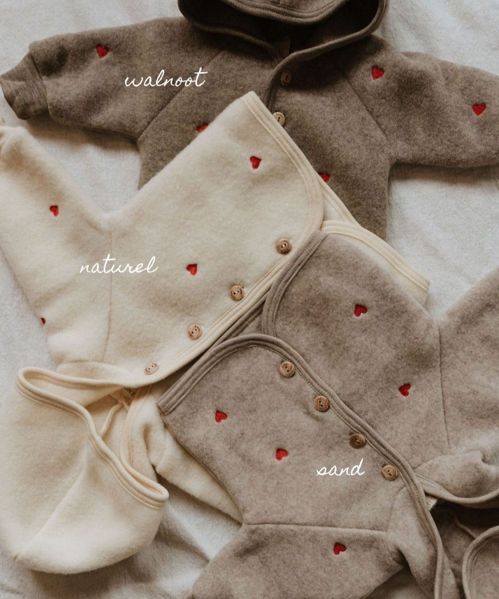 Jasje wolfleece hartjes walnoot limited edition