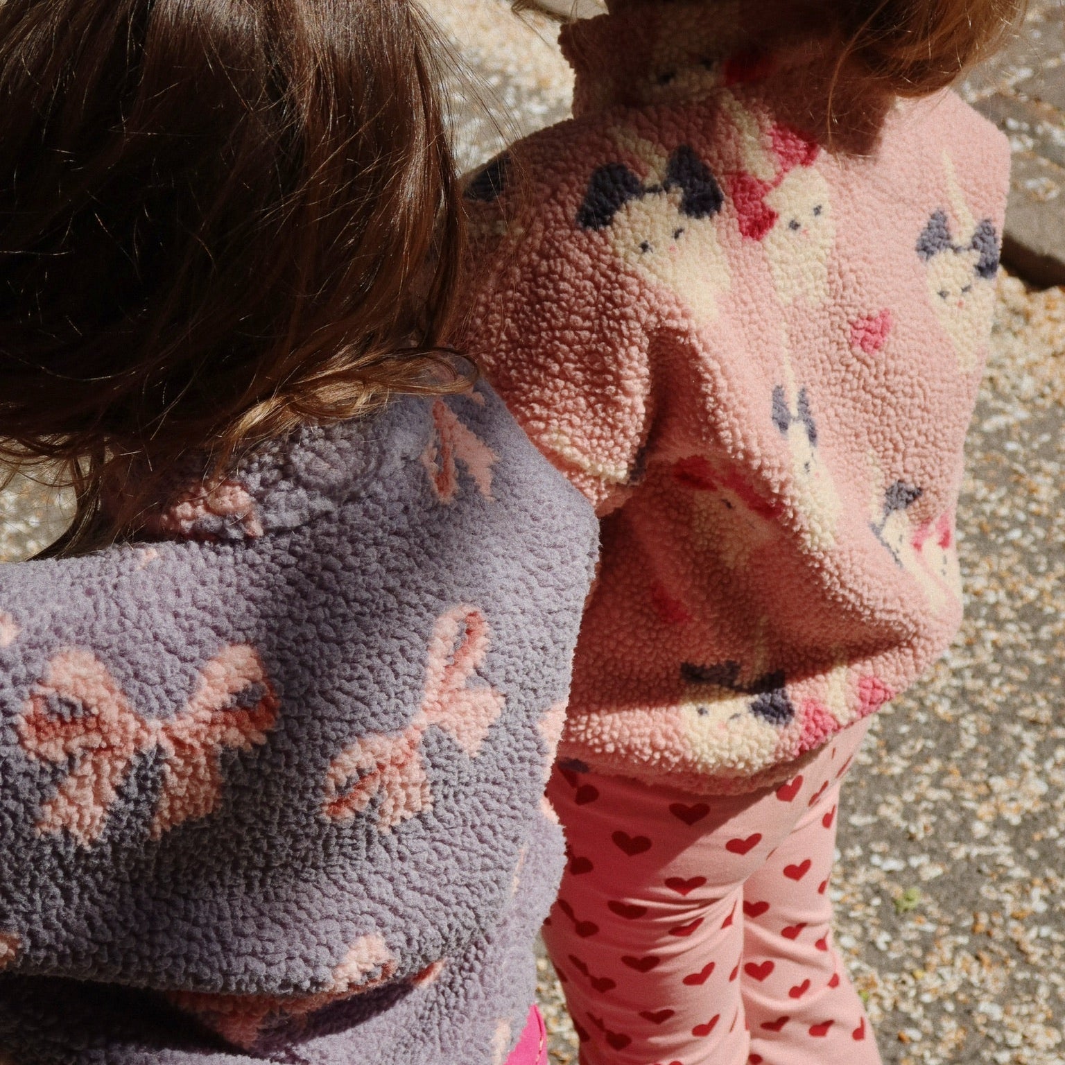 Konges Slojd Teddy jacket bow aan bij meisjes