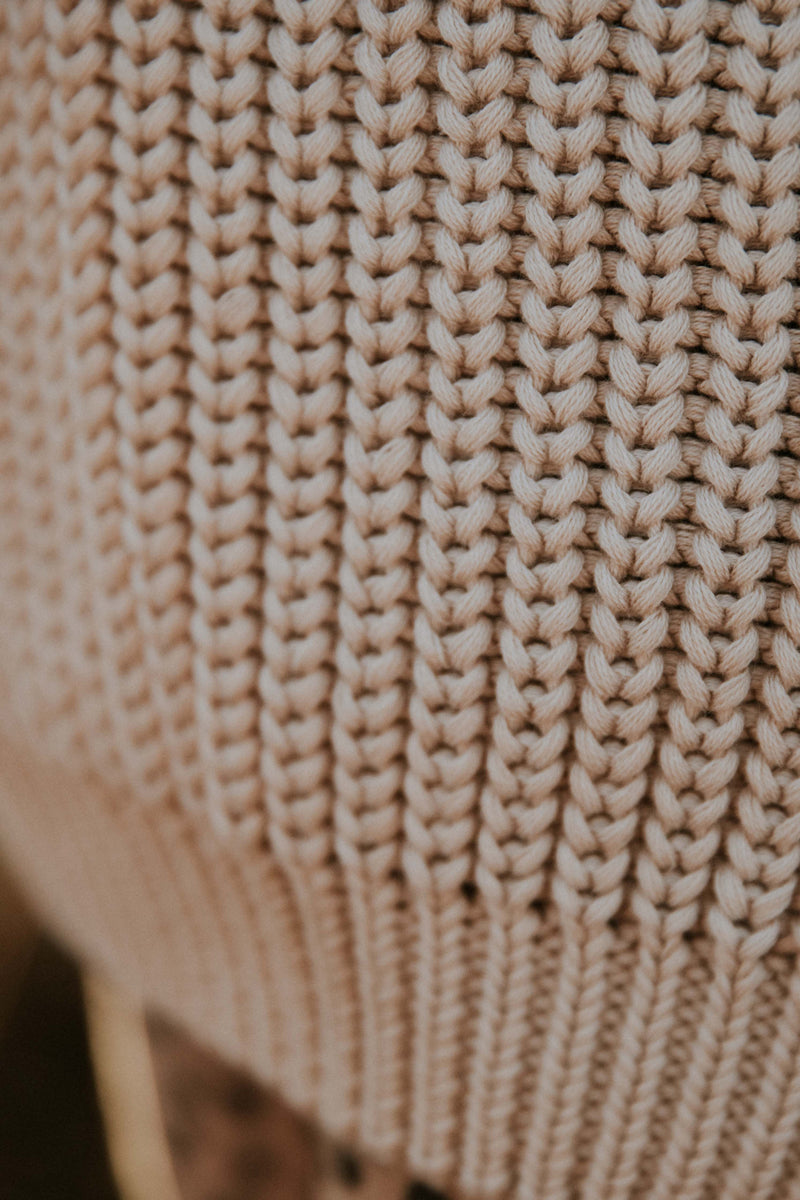 Yuki Yuki knitted sweater moon