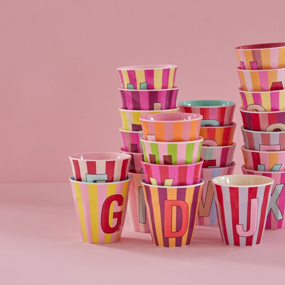 Alfabetbekers per stuk meisjes - Charly's