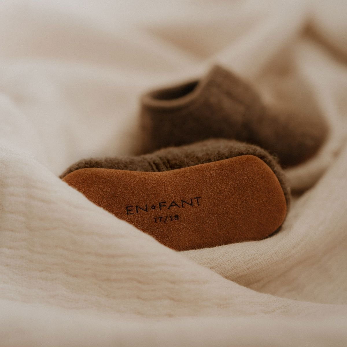 Babyslofjes wool bruin - Charly's