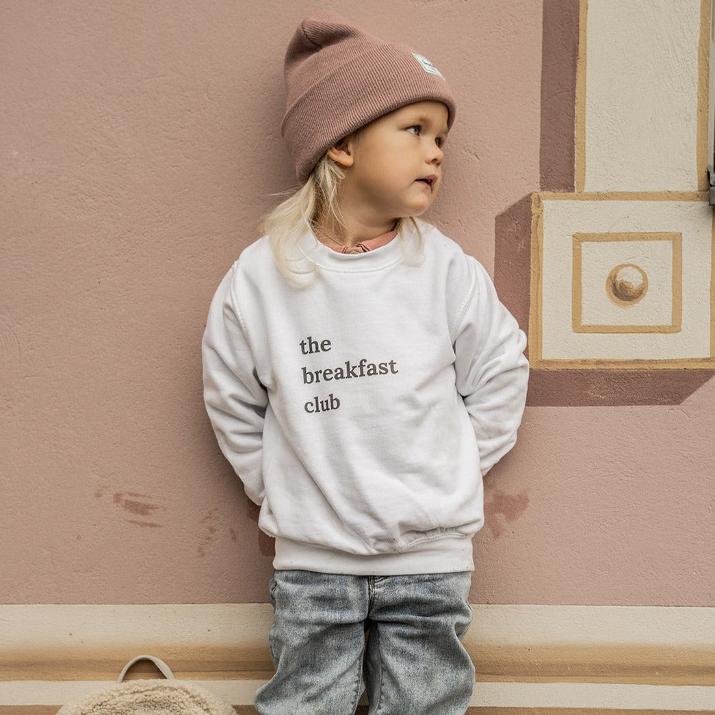 Witte trui met the breakfast club tekst aan de voorzijde voor kinderen / baby's.