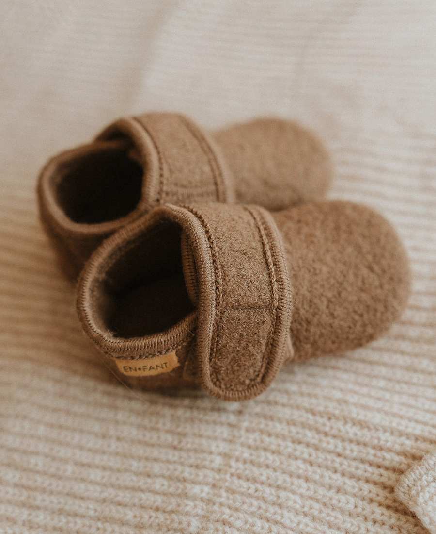 Babyslofjes wool bruin limited edition