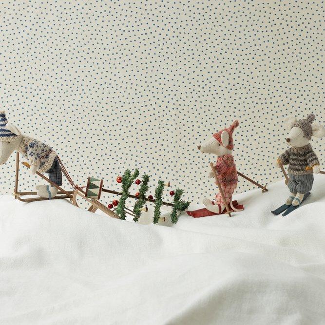 Winter mouse dad, with ski set - Charly's