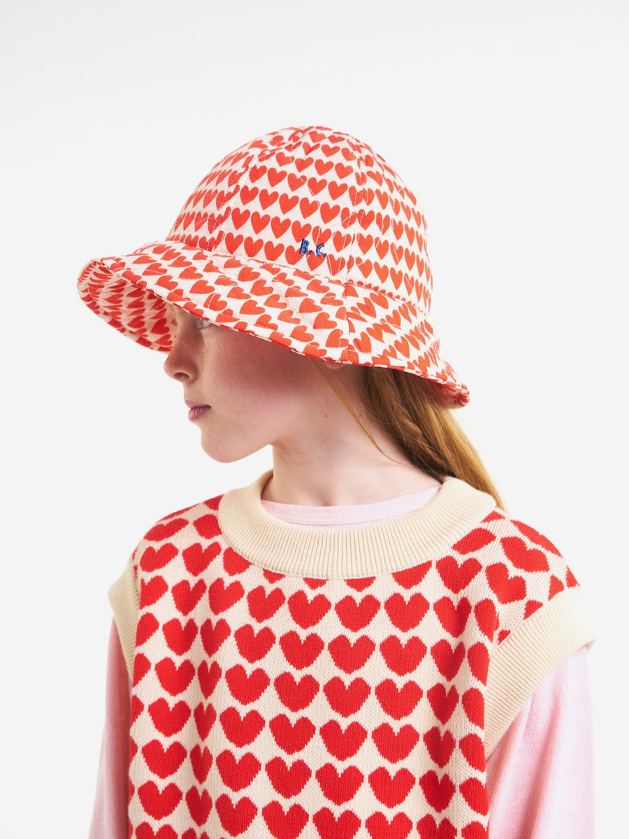 Hearts all over quilted hat | RED