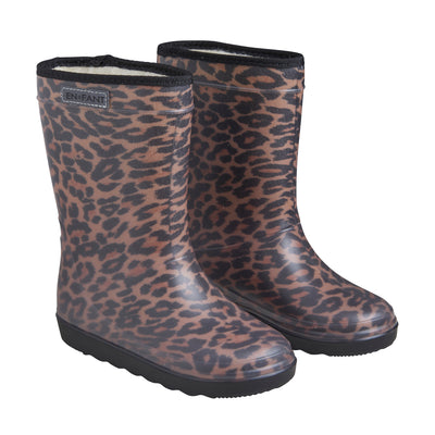 De thermoboots zijn gevoerd met wol aan de binnenzijde. De regenlaarzen zijn van ENFANT en Leopard print van kleur.