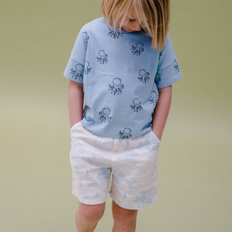 Sproet & Sprout Linen chino short cinque terre print