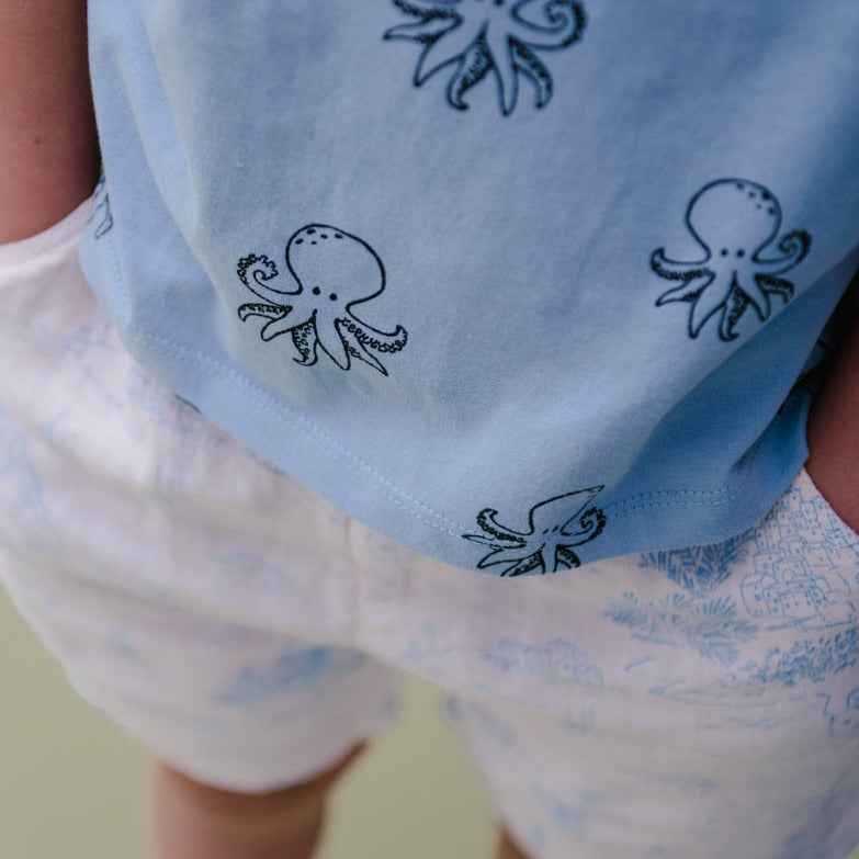 Sproet & Sprout Linen chino short cinque terre print