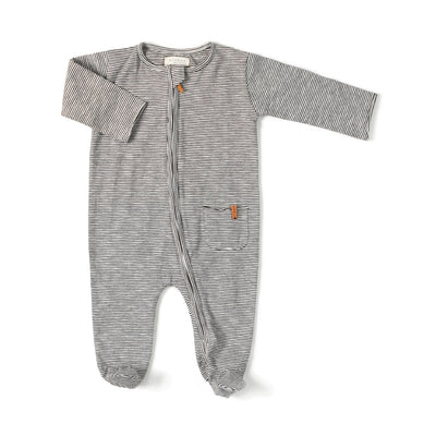 Onesie rib met houten knoopjes aan de voorzijde in donkerblauw met strepen voor baby's van het merk Nixnut.