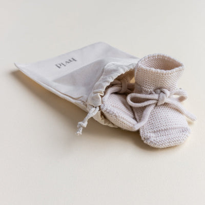 Gebreide booties voor baby's in de kleur Off white van HVID.