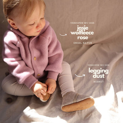 Babyslofjes wool Enfant in de kleur sand melange met klittenband sluiting voor baby's.